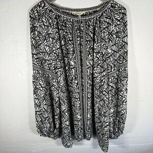 MAX STUDIO WOMENS 1X BLACK WHITE PUFF SLEEVE PEASANT GEOMETRIC FEMININE ELEGANT